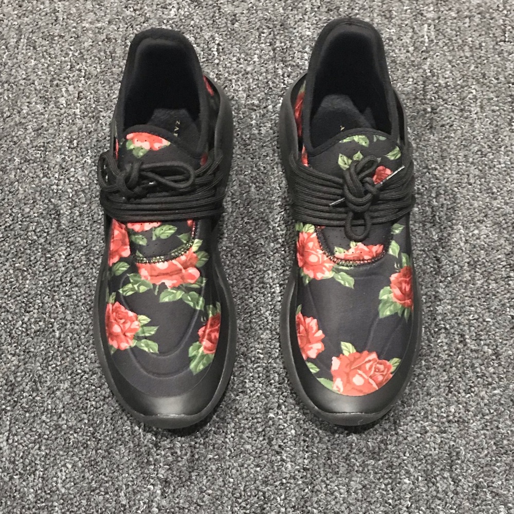 Zara Floral Sneakers